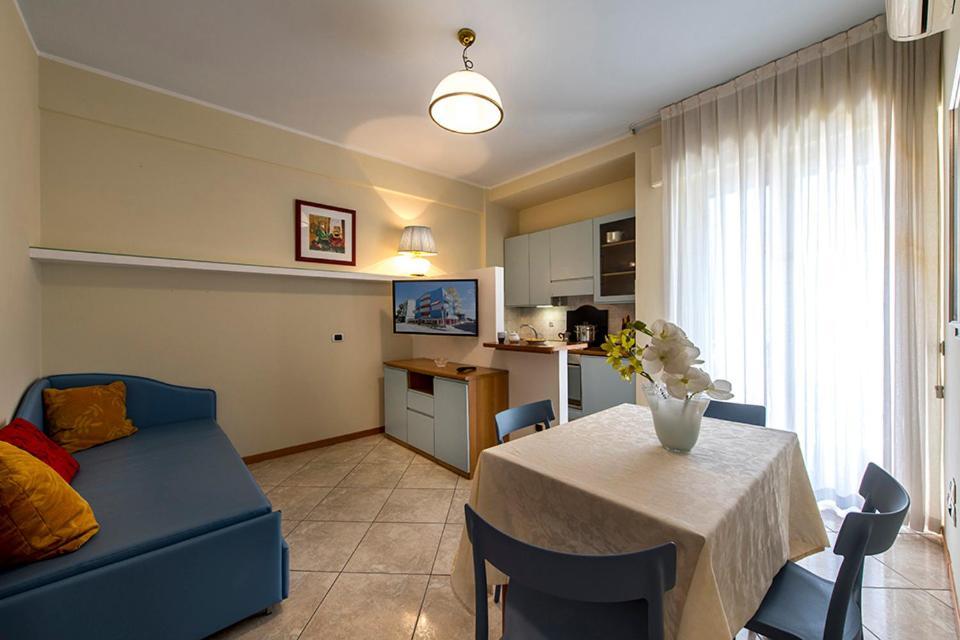 Hotel Le Soleil San Benedetto del Tronto Dış mekan fotoğraf